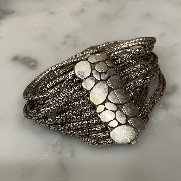 John Hardy Kali Pebble Multistrand Bracelet - Picture 9 of 10